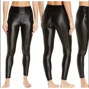 ALO Shine Leggings